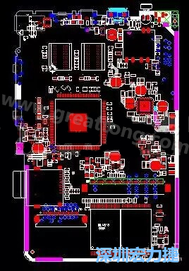 上圖是一個(gè)開發(fā)板的PCB，從布局中可以看出各個(gè)接口電路分離很明確，SDRAM和DDR以及SD卡接口電路等走線不會(huì)造成相互的干擾。-深圳宏力捷